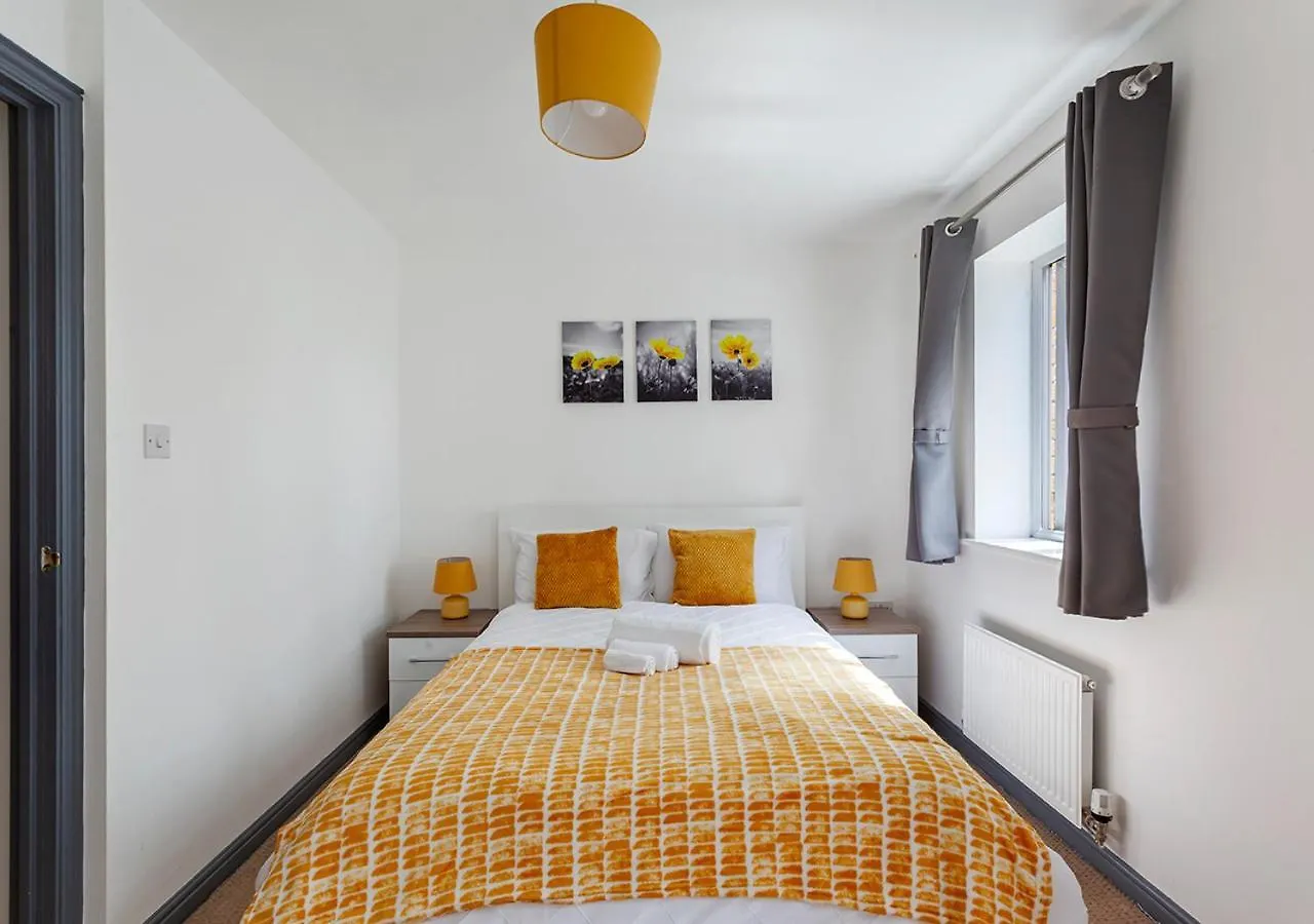 Stay Near Airport & Nec, The Leyburn Birmingham United Kingdom