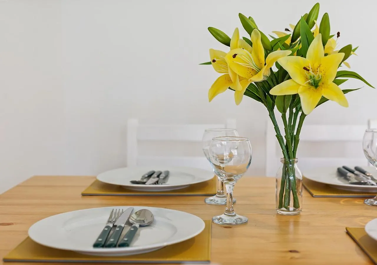 Holiday home Stay Near Airport & Nec, The Leyburn Birmingham